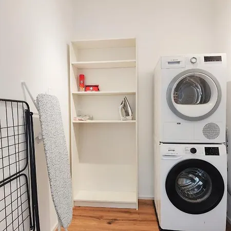 Apartman Hygge - Mit Garten Und Stellplatz Fuer Feriengaeste-, Monteure / Netflix / 10 Min. Zur Therme Und Zur Autobahn