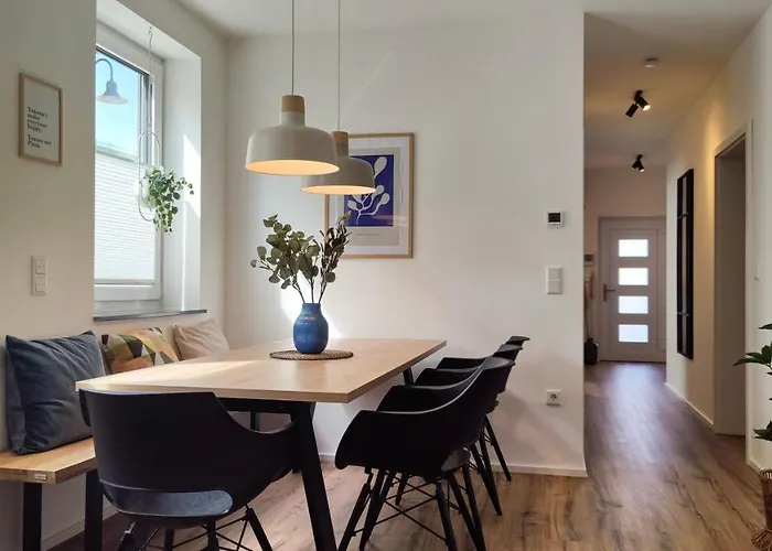 Hygge - Mit Garten Und Stellplatz Fuer Feriengaeste-, Monteure / Netflix / 10 Min. Zur Therme Und Zur Autobahn Appartement *