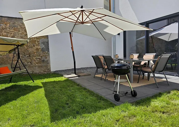 Hygge - Mit Garten Und Stellplatz Fuer Feriengaeste-, Monteure / Netflix / 10 Min. Zur Therme Und Zur Autobahn Appartement *